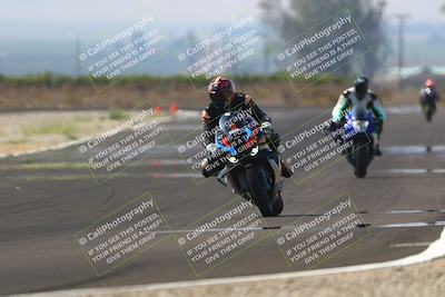 media/Sep-20-2025-TrackDaz (Sat) [[27f0cde673]]/A Group/2pm (Turn 9)/